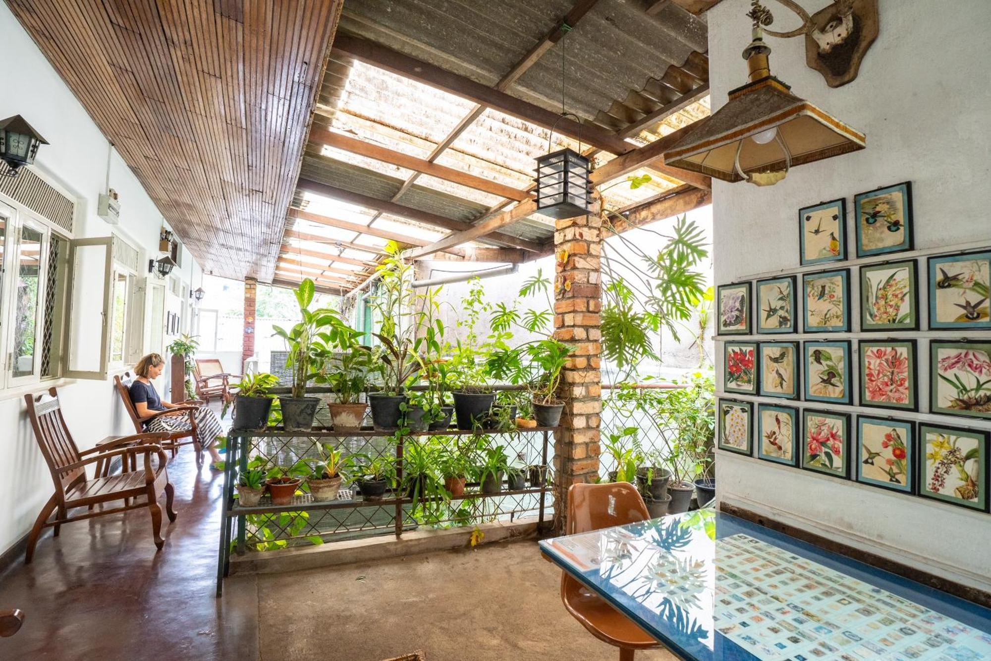 Kandy Inn Madugalle'S Family Guest House Exterior foto